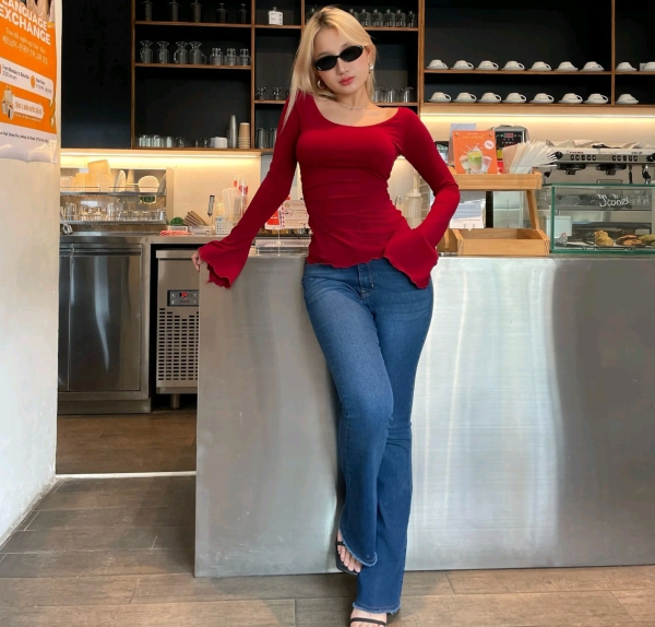 Quần Jean Ống Loe