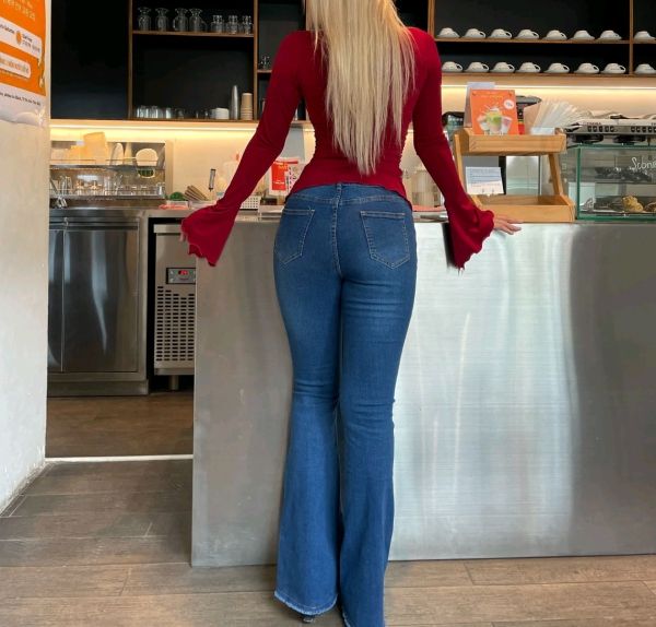 Quần Jean Ống Loe