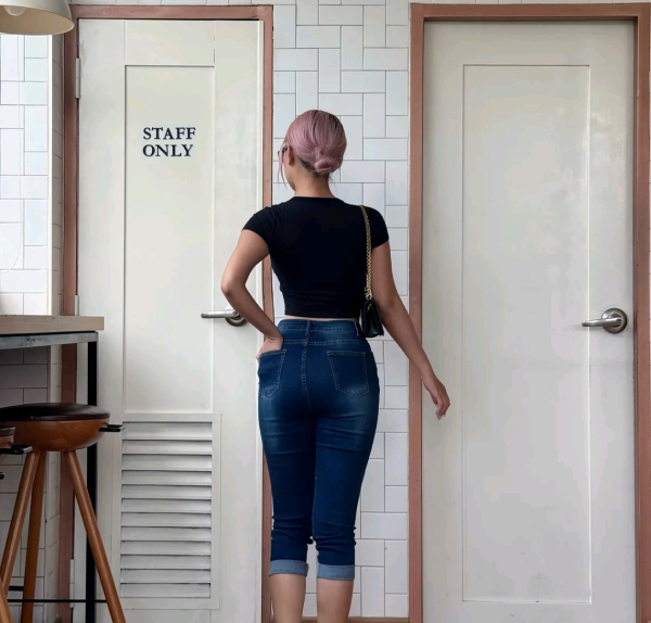 Quần Jean Nữ Ôm Rách